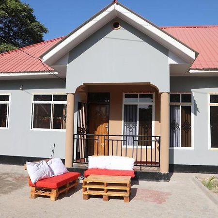 Lovely Pearl Lulu Intercity Homes Daressalam Exterior foto